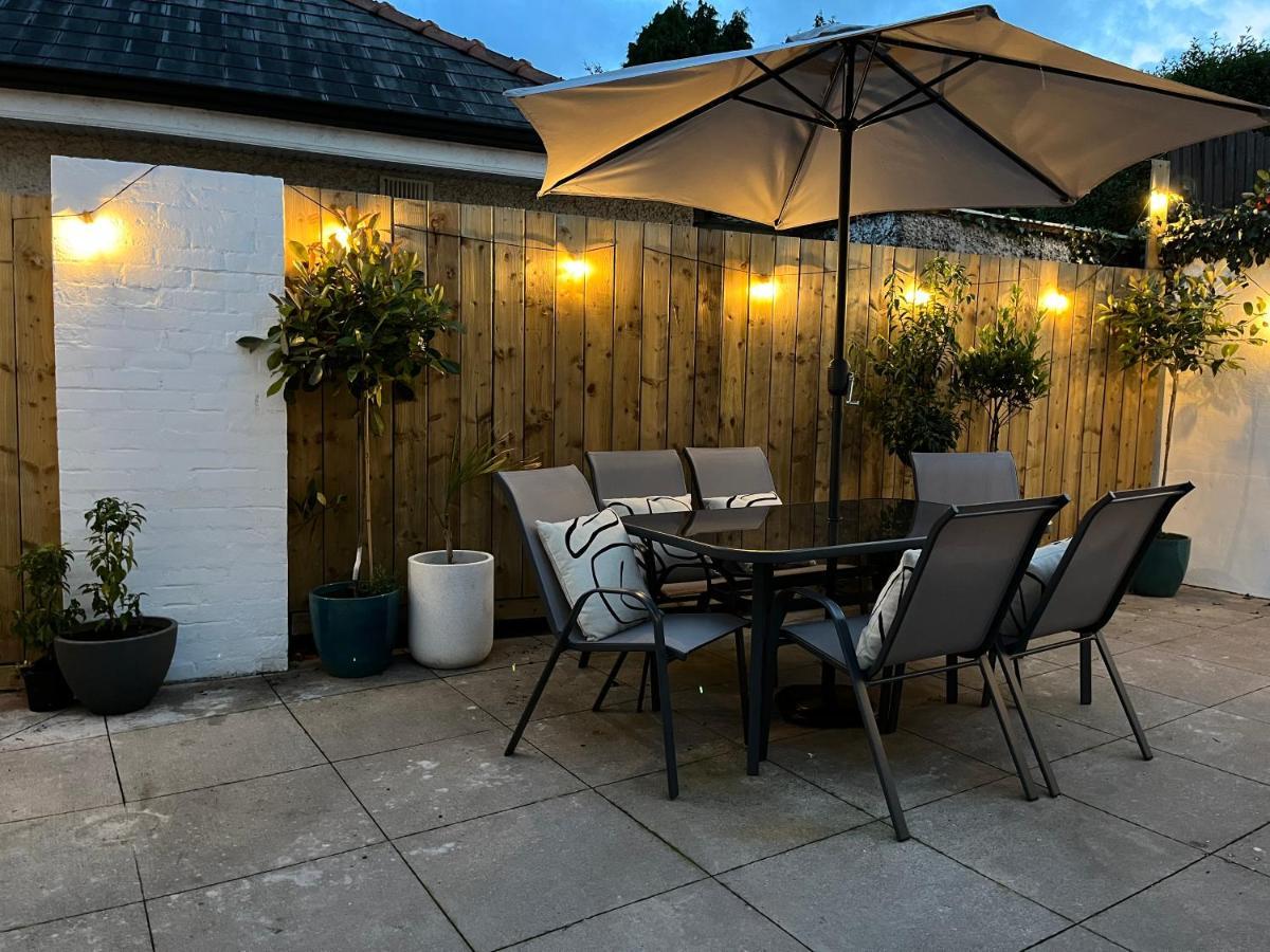 The Hillcrest, Luxury Accommodation In Castleblayney Town Eksteriør bilde