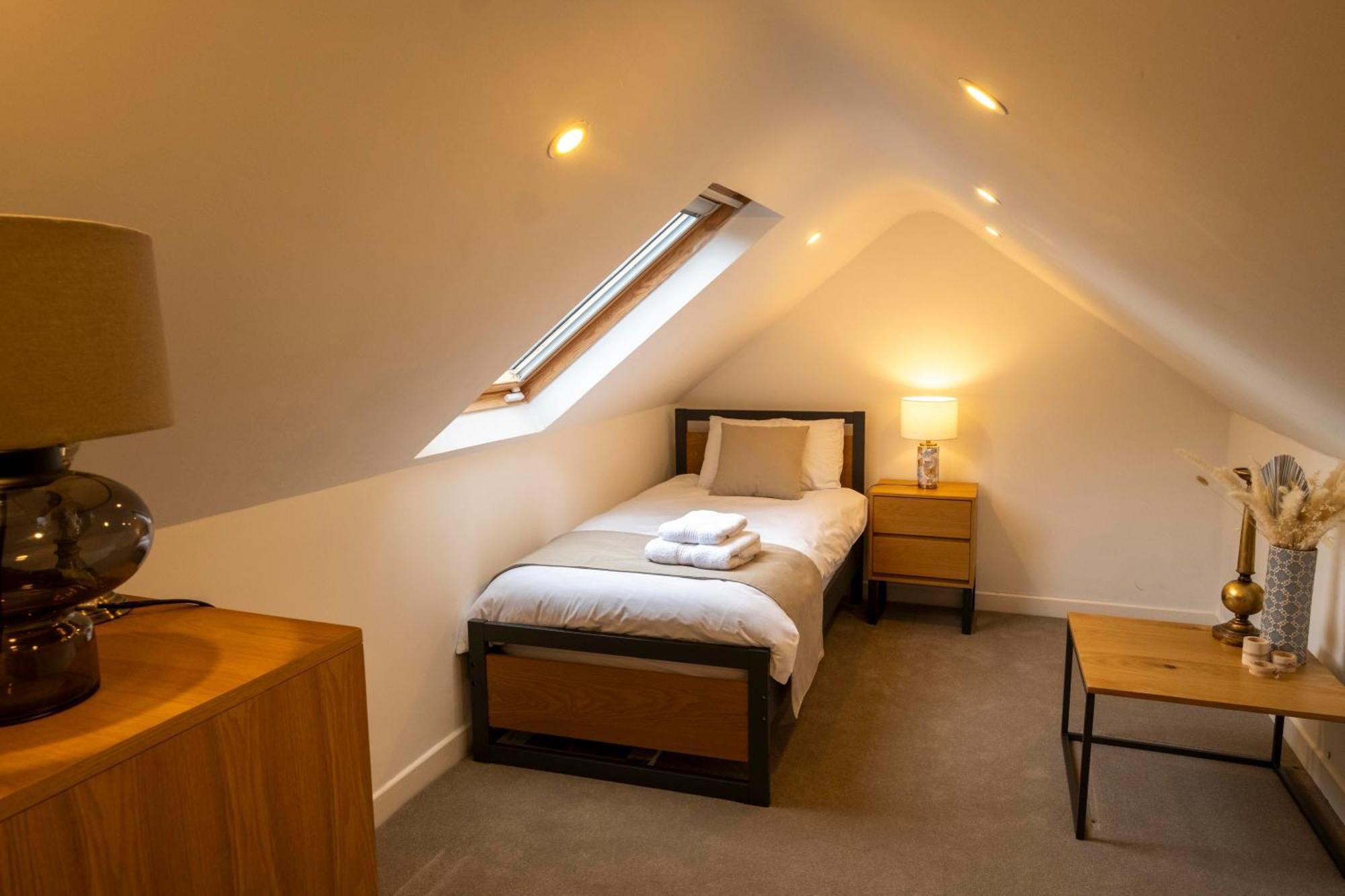 The Hillcrest, Luxury Accommodation In Castleblayney Town Eksteriør bilde